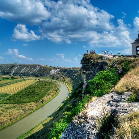 Mesogios Hotel Chişinău Eksteriør billede
