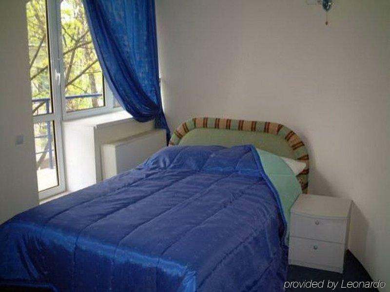 Mesogios Hotel Chişinău Værelse billede