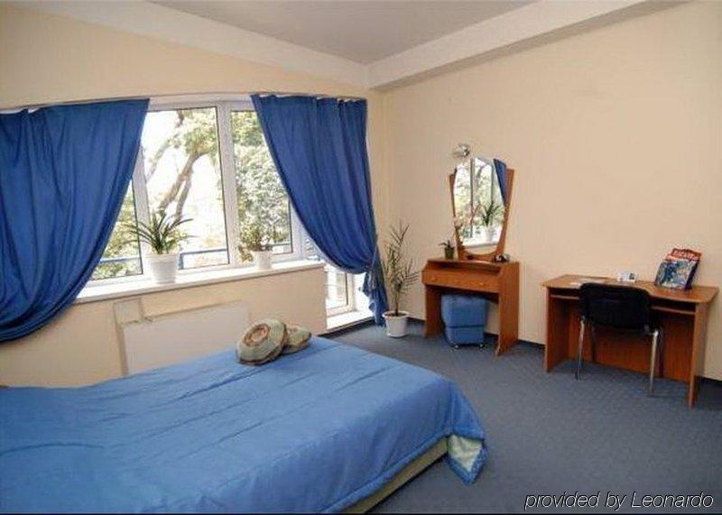 Mesogios Hotel Chişinău Værelse billede