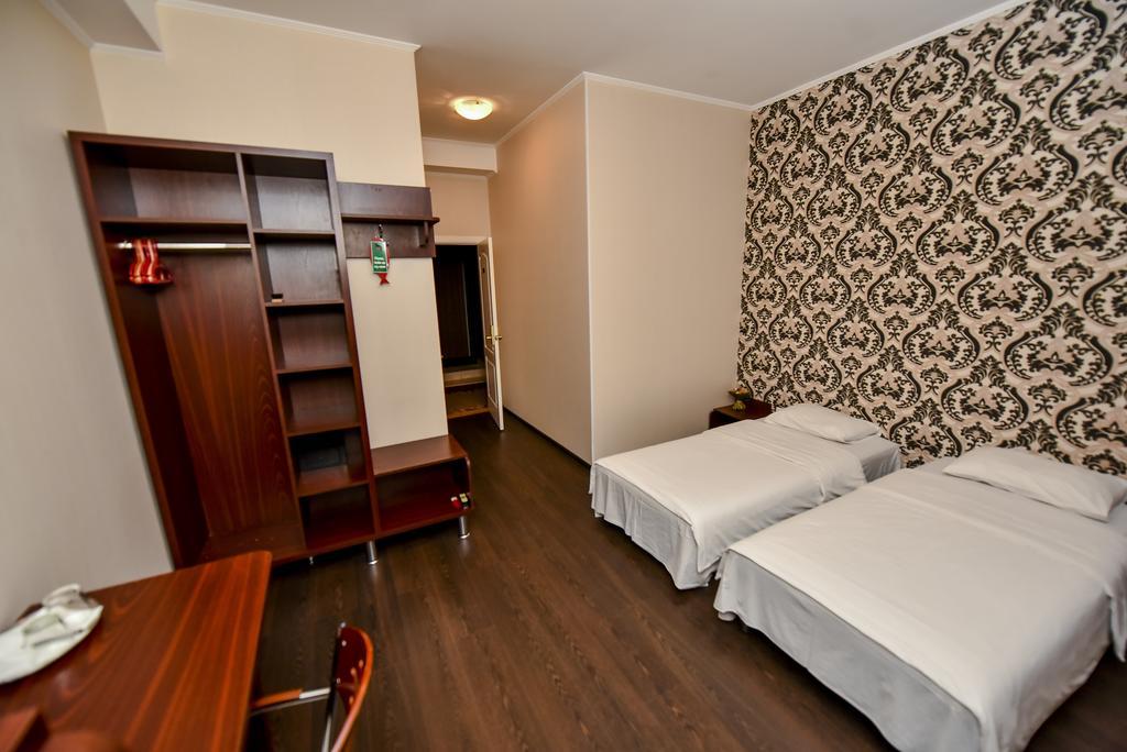 Mesogios Hotel Chişinău Eksteriør billede