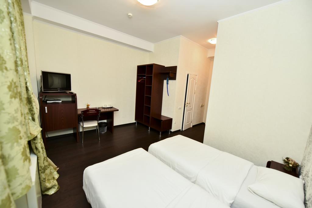 Mesogios Hotel Chişinău Eksteriør billede