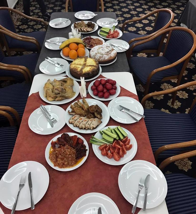 Mesogios Hotel Chişinău Eksteriør billede