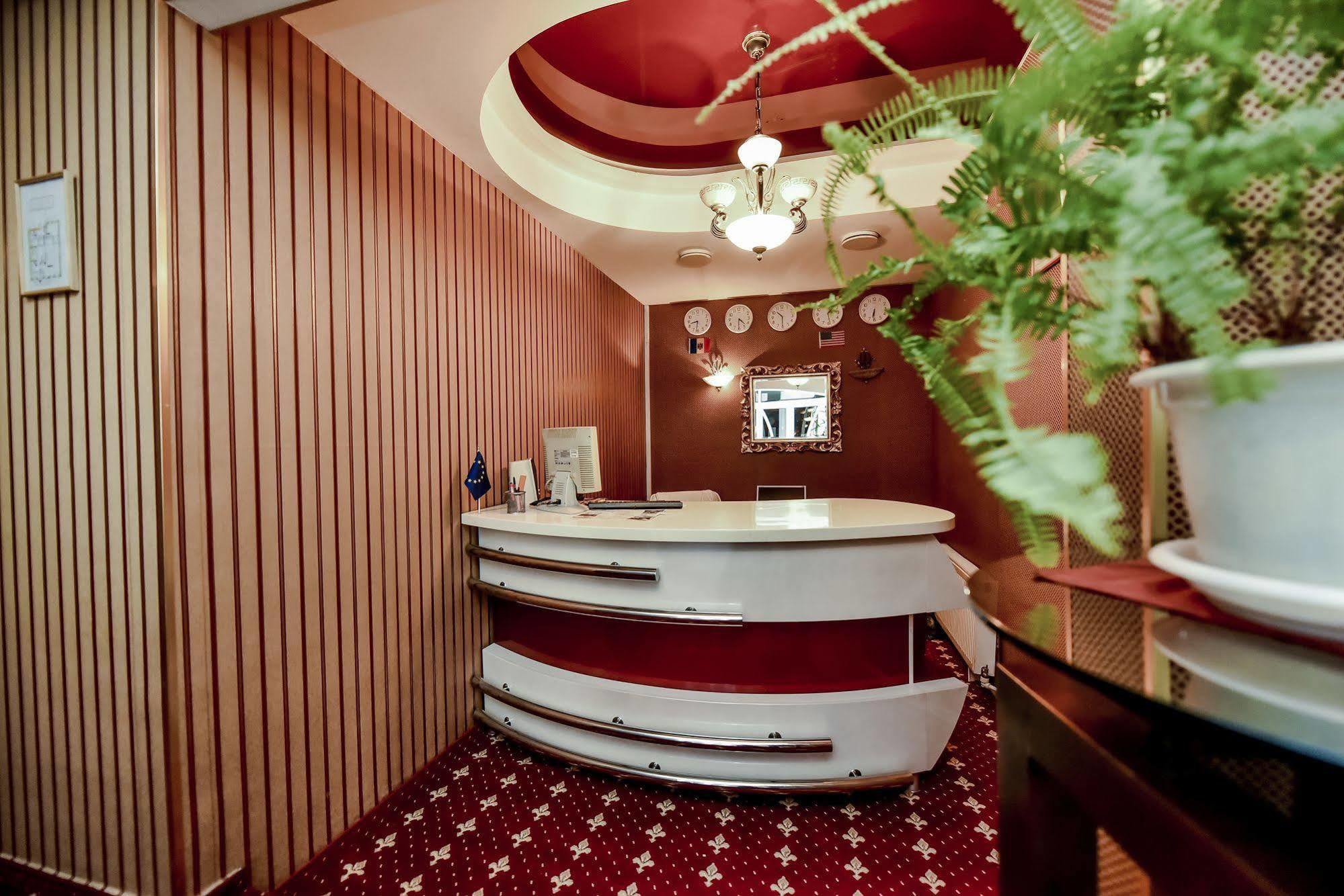 Mesogios Hotel Chişinău Eksteriør billede